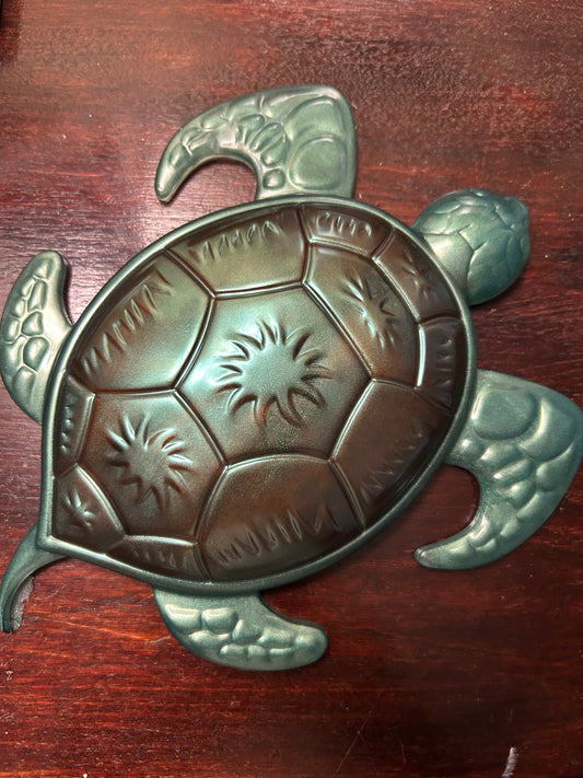 Ocean Calm - Sea Turtle Resin Art (green/brown)
